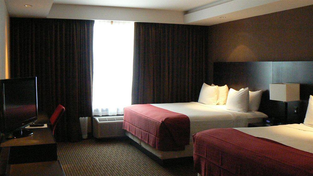 Edmonton Hotel & Convention Center Edmonton Dış mekan fotoğraf